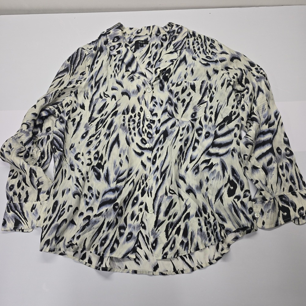 Rails Rebel‎ Ivory Snow Leopard Print Button Down Shirt Large 944-765-3059